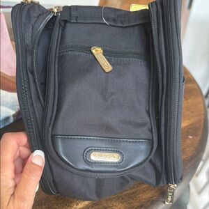 Travel case for toiletries